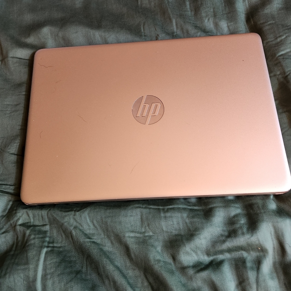 HP Desktop Laptop-last chance going out of business